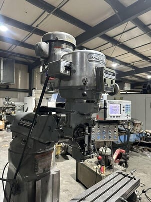 Bridgeport #12BR25, Turret Mill, 2 HP, Mdl 2J VariDrive Head, Power Crossfeed, Vice, 1977 - Image 8