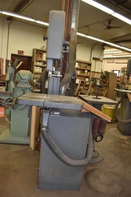 20" Delta Milwaukee, vertical band saw, tilting table, brake, upgraded blade guides, S/N 1817-A - Image 2