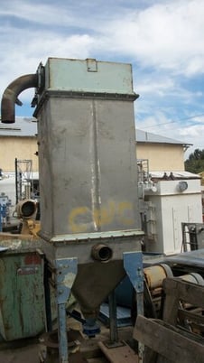 Sternvent #20-6-4X, Baghouse Dust Collector, 33" x 13" x 76" straight side unit, (20) 4" diameter x 48" L - Image 2