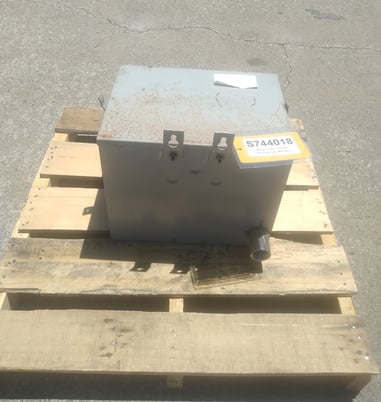 9 KVA 480 Primary, 208Y/120 Secondary, Acme #T-2A-53310-1S, General Purpose Transformer - Image 2