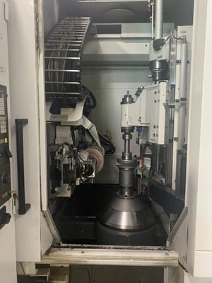 Samputensili #S250-G, CNC vertical threaded & profile wheel gear grinder, w/auto loading shuttle rotary - Image 2