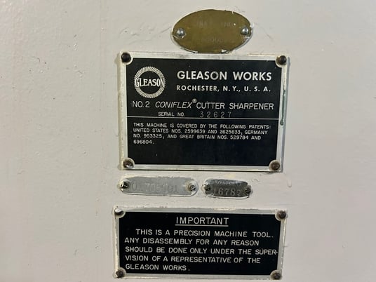 Gleason #2, cutter sharpener, 8" grinding wheel diameter, 4-1/4" cutter diameter, 1800 RPM - Image 5