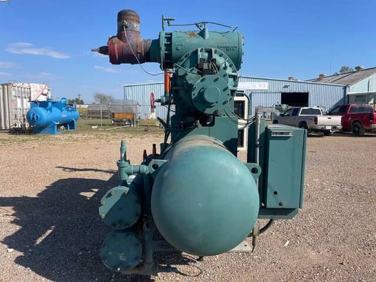 175 HP Frick #RWF-222B, rotry screw compressor package, R-717 refrigerant, Quantum HD Control panel, 2000 - Image 3