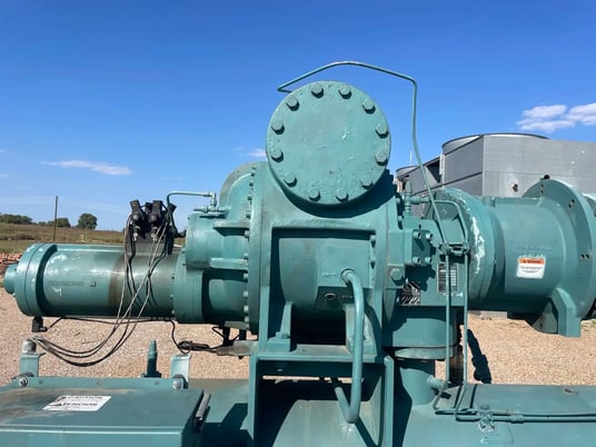 175 HP Frick #RWF-222B, rotry screw compressor package, R-717 refrigerant, Quantum HD Control panel, 2000 - Image 10