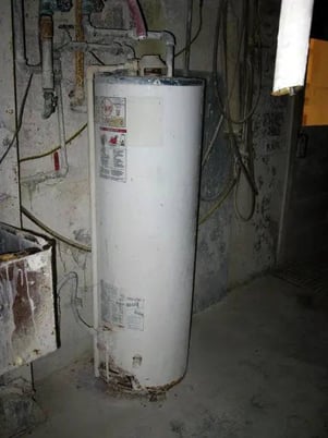 34000 BTUH Rheem #21V40-7 Fury hot water heater, 40 gallon, 5"-14" inlet, serial #RN 0797106316 - Image 5