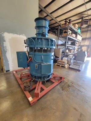 500 HP 900 RPM Canadian General Electric, Frame 760, 2300 volts, synchronous motor, electrically OK - Image 3