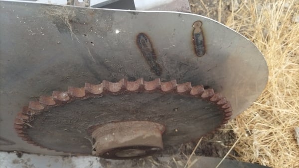 Live Bin Bottom, Stainless Steel, 5" diameter x 8' l screws - Image 9