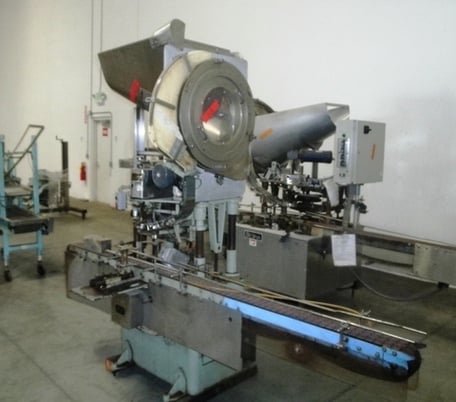 Resina #S-30, Screw Capper, Stainless Steel hopper & feeder, 460 V - Image 1