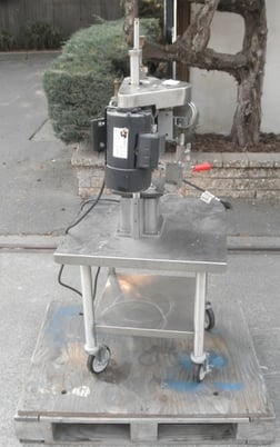 Dillin, Manually Operated Steam Capper, 115/230 V - Image 1