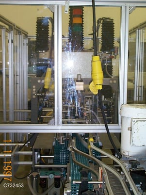 Automation Robotics #Robopack-2000, Case Packer/Erector, 3 lanes, 15 CPM, 80 psi air, 120 V, 2002 - Image 2