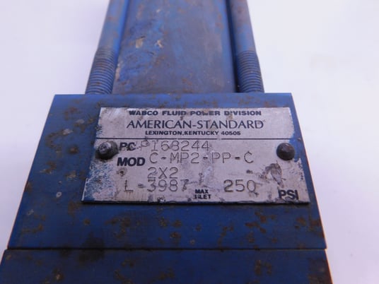 2" Bore, Wabco #C-MP2-PP-C, American Standard, Hydraulic Cylinder, 2" stroke, Used - Image 2