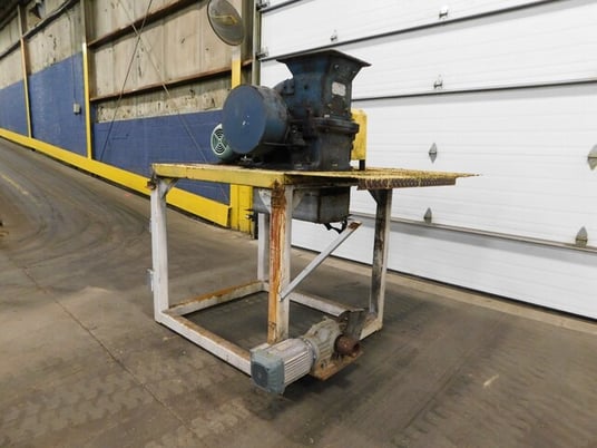Jeffrey #PUL, 15 x 28 swing hammer pulverizer, 15 HP, 3520 RPM, 3 phase - Image 3