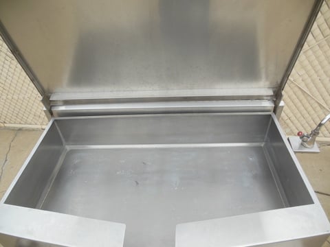 Vulcan #E400, Cooker/Braising Pan, Manual Tilting Skillet, 40 gallon capacity, 48" x 24" x 9" deep Skillet - Image 3