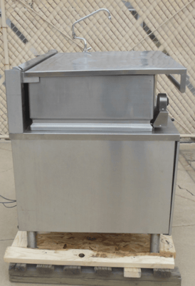 Vulcan #E400, Cooker/Braising Pan, Manual Tilting Skillet, 40 gallon capacity, 48" x 24" x 9" deep Skillet - Image 6
