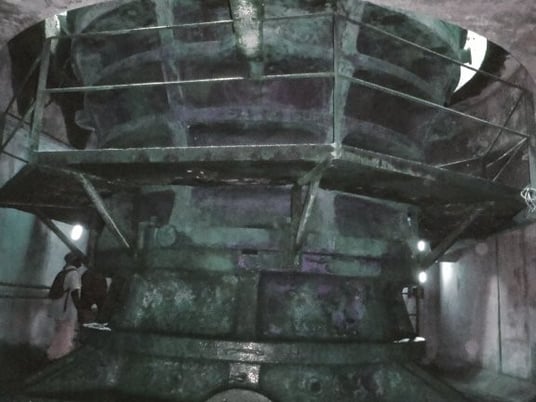 74" x 54" Allis-Chalmers, Gyratory Crusher, Carbon Steel, 1-5/8" eccentric throw, 1971 - Image 1