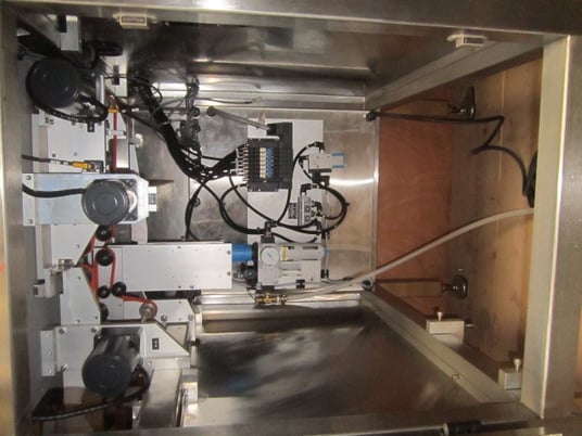 denester for syringe inspe, Dabrico, aluminum w/ Stainless Steel cabinet, 115 V, 2004 - Image 3