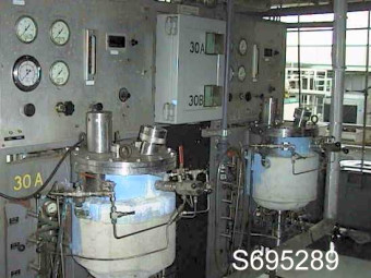New Brunswick Scientific, Lab Fementation System, (2) 30 liter/8 gallon, 12" x 18" fermenters, 50 psi/FV @ - Image 1