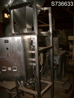Rotary Bag Filler, 4 Stations, semi-automatic, designed for 4-1/4" x 3" x 10" tall bags - Image 4