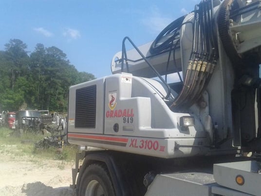 Gradall #XL3100, Excavator, Weight 18.57 t, Standard tyres 385/65R22.5 LR - Image 2