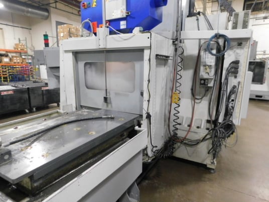 Haas #VF-4APC, 4-Axis CNC vertical machining center, 50" X, 20" Y, 25" Z, 10000 RPM, 24 side mount tool - Image 4
