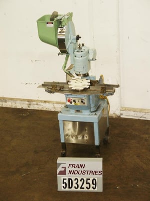 West #PW500F, fully automatic aluminum capper, 50-120 bottles/minute - Image 1