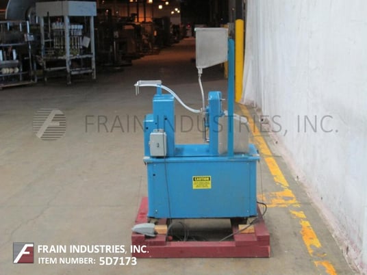 Cozzoli #VR320-227, Semi-automatic, 2-head piston filler, capable of fill ranges from 10ml to 120ml - Image 5