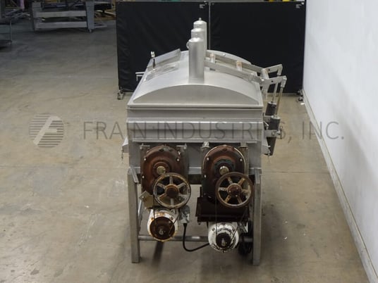 52 cu.ft. Custom Stainless Equipment Co. #CDB2372PV, double paddle mixer with 304 Stainless Steel contact - Image 4