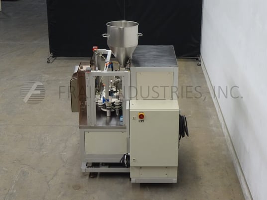 Norden #NM400HA, automatic, hot air, plastic or laminate tube filler and sealer rated from 10-40 tubes per - Image 4