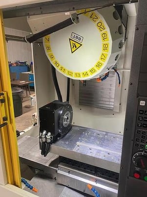 Fanuc #Robodrill-D21MIB5ADV, 4-Axis CNC vertical machining center, 21 automatic tool changer, 19.7" X, 15.7" - Image 7