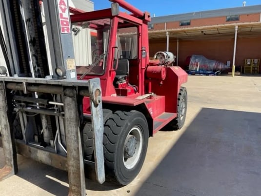 Taylor Eagle #TE-250S, LP Forklift, S/N S-H2-19488, 1988 - Image 2