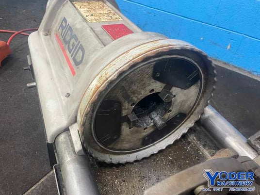 1/4" -4" Ridgid #1224, bolt & pipe threader, 1/2"-2" bolt capacity, 1-1/2 HP, reaming attachment - Image 5