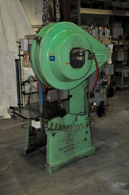 25 Ton, V & O #25-ST, OBI press, 2" stroke, 11" Shut Height, 7" throat, 2" ram adj., 150 SPM, 24" x13" bed - Image 6