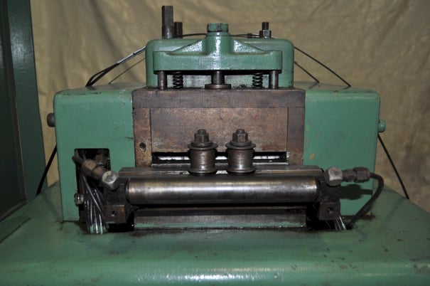 6" x .06" Cooper Weymouth, 17 roll straightener, entry & exit pinch rolls, one shot lube - Image 2