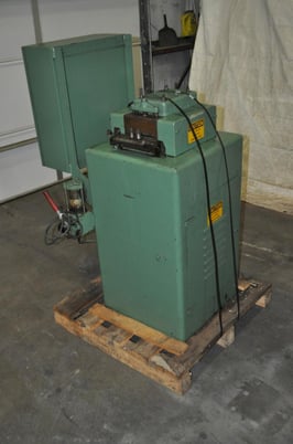 6" x .06" Cooper Weymouth, 17 roll straightener, entry & exit pinch rolls, one shot lube - Image 5