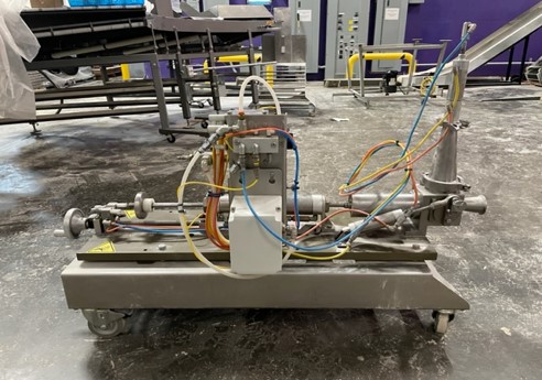 Hinds Bock #SP-64, Sigle Piston Filler, 64 oz per cycle capacity, 3" width x 12" chamber - Image 2