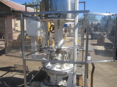 Shibuya #RF-508, 8-Head Rotary Bottle Filler, Stainless Steel, 60 bottles/min. - Image 3