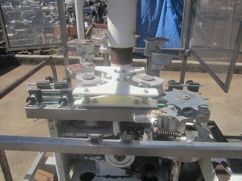 Shibuya #RF-508, 8-Head Rotary Bottle Filler, Stainless Steel, 60 bottles/min. - Image 5
