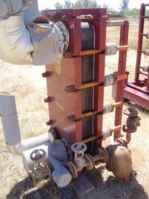 32 sq.ft., Alfa-Laval, Plate Heat Exchanger, (16) 17" W x 47" H x 3/8" thick graphite plates, 21 liter - Image 2