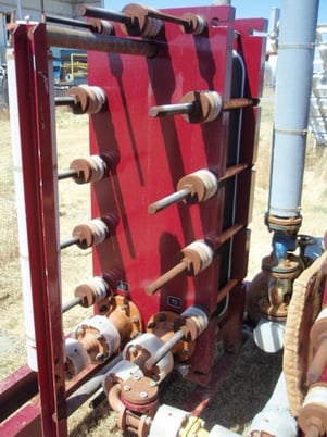 62 sq.ft., Alfa-Laval, Plate Heat Exchanger, (29) 17" width x 47" H x 3/8" thick graphite plates, 39-liter - Image 2