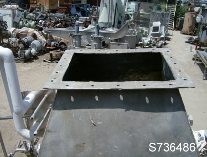 20 cu.ft. Hopper, Stainless Steel, 32" x 32" x 30" straight side, 11" x 15" flanged bottom, prism style - Image 4