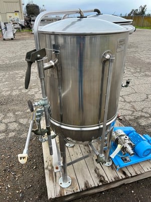 60 gallon Groen #KR-60 SP, Jacketed Kettle w/internal basket, Stainless Steel, 26" diameter x 36" deep Bowl - Image 2