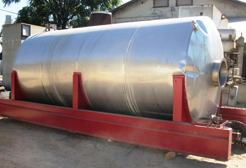 5000 gallon Stainless Steel Horizontal Tank, 88" diameter x 16' long, 18 coils 1" x 14' 6" - Image 1