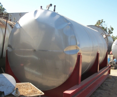5000 gallon Stainless Steel Horizontal Tank, 88" diameter x 16' long, 18 coils 1" x 14' 6" - Image 2