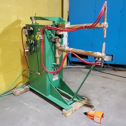110 KVA Lors #1100AR-1-DV, spot welder, 28" depth, 2.5"arm diameter, 1-1/4"electrode,water cooling,S45015 - Image 4