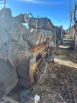 1340 HP @ 1400 RPM, Caterpillar #G3516, Natural gas engine, 2001 - Image 2