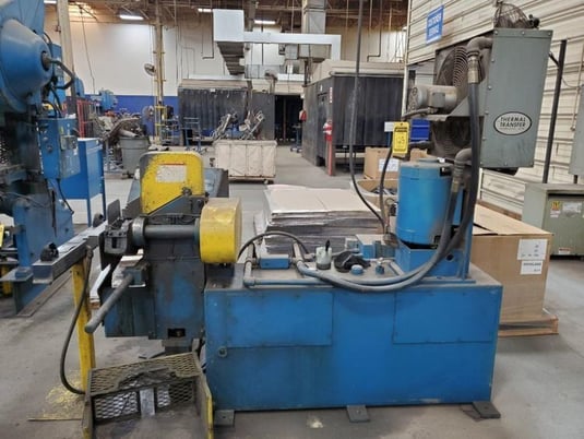 1-1/2" Teledyne Pines #1-1/2", vertical hydraulic tube bender,.065"wall thickness, #14237J - Image 1