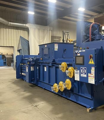 Balemaster #EO-1700, wide mouth horizontal automatic tie baler, 10" cylinder, reconditioned, 2012 - Image 2
