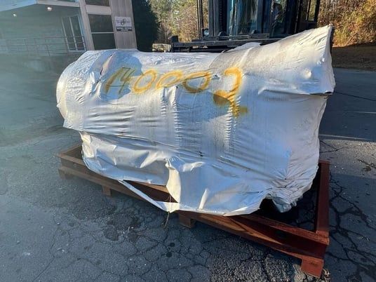 3000 KVA, 1500 RPM, Marathon MagnaPower, generator end, 400 Volts - Image 2