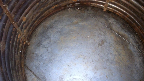1000 gallon Stainless Steel Tank, 70" diameter x 62" straight side, 2" diameter Internal mounted - Image 4