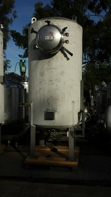 450 gallon 316L Stainless Steel Insulated Carbon Bed Filter Tank, Stainless Steel, 42" diameter x 78" - Image 1